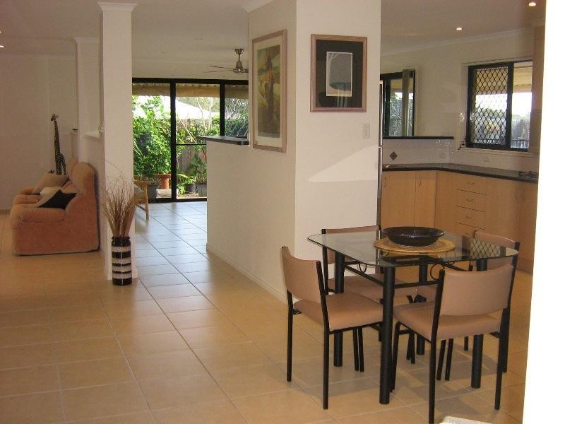 17 Eastern Rise, Little Mountain QLD 4551