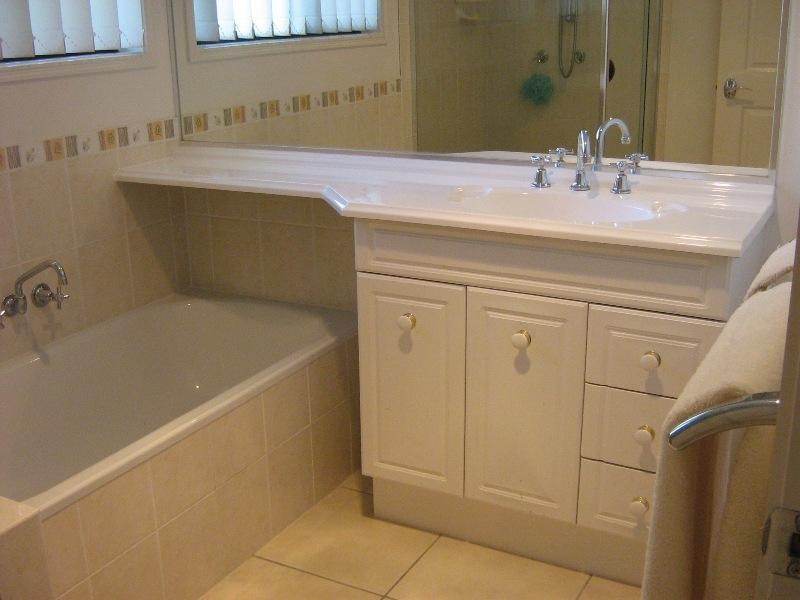 17 Eastern Rise, Little Mountain QLD 4551