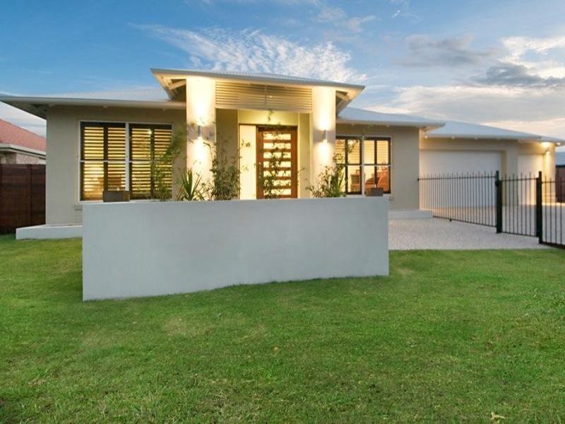 10 Carr Place, Pelican Waters QLD 4551
