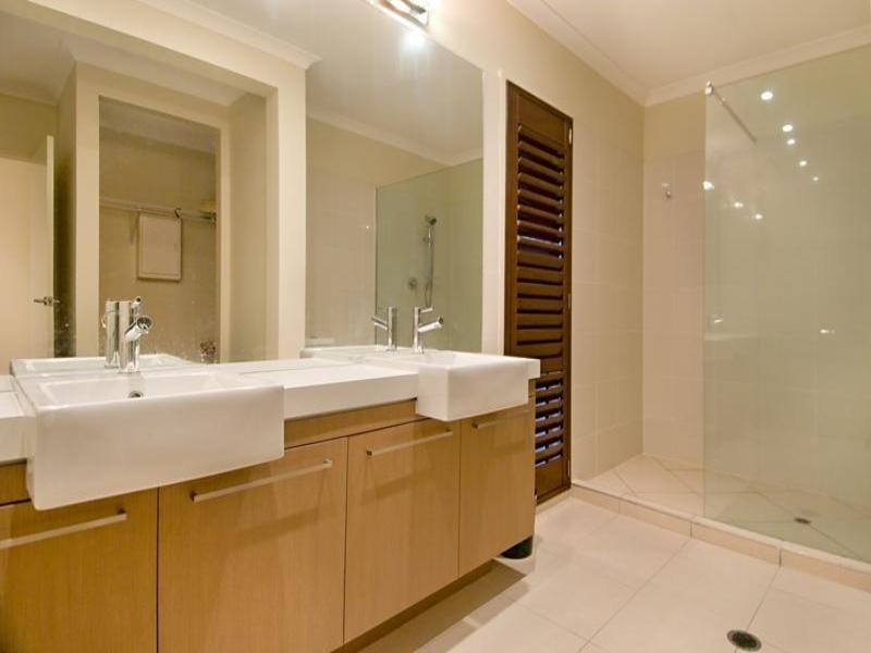 10 Carr Place, Pelican Waters QLD 4551