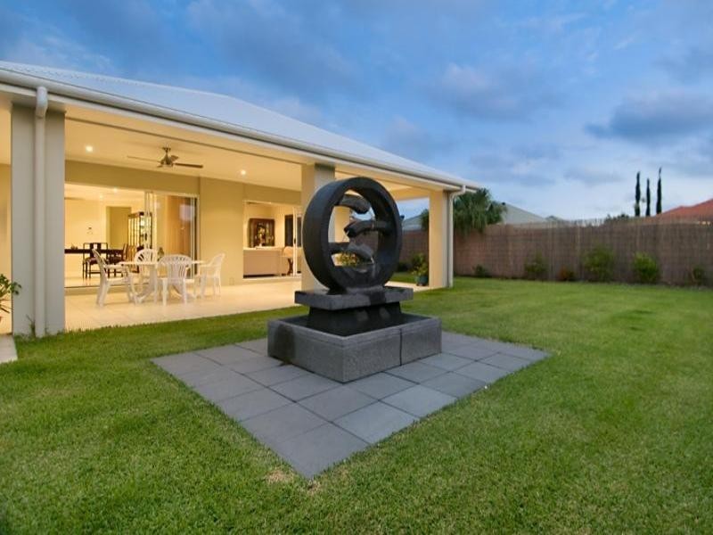10 Carr Place, Pelican Waters QLD 4551
