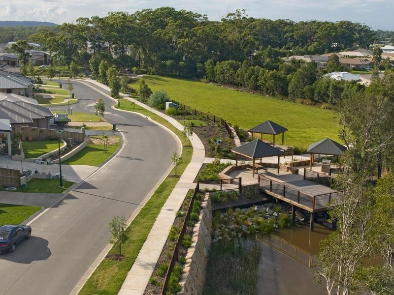 85 High Park Crescent, Little Mountain QLD 4551