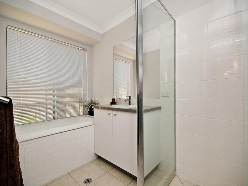 85 High Park Crescent, Little Mountain QLD 4551