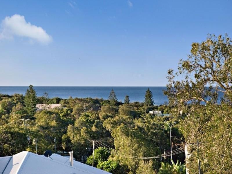 9 Dicky Beach Close, Dicky Beach QLD 4551
