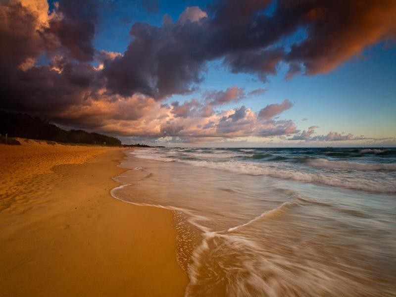 9 Dicky Beach Close, Dicky Beach QLD 4551