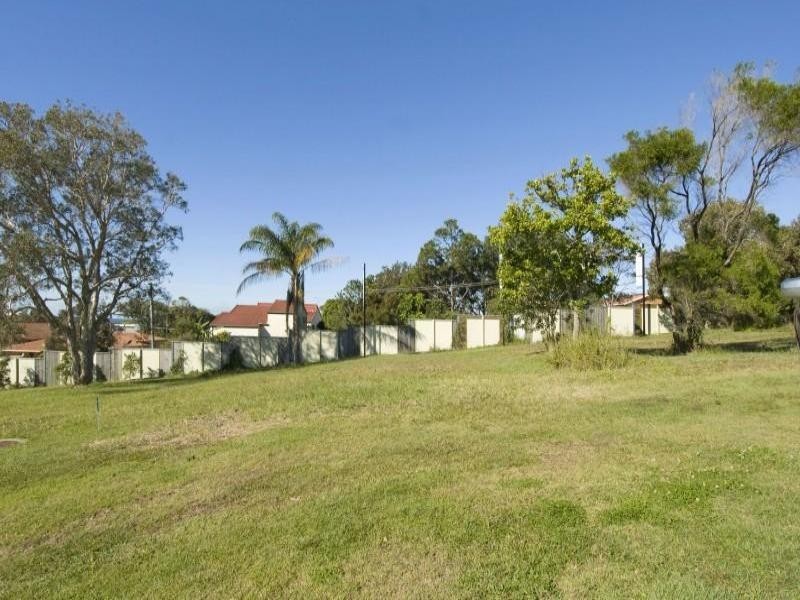 9 Dicky Beach Close, Dicky Beach QLD 4551
