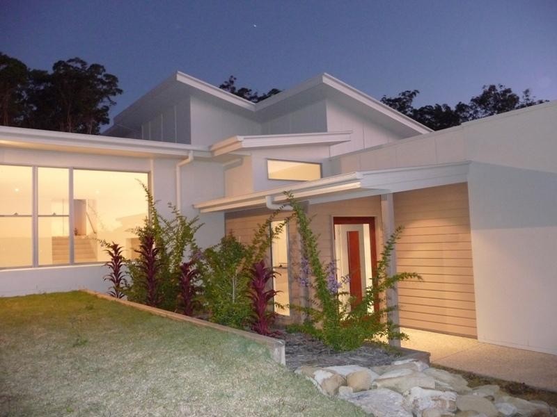 6 Parkhill Court, Little Mountain QLD 4551