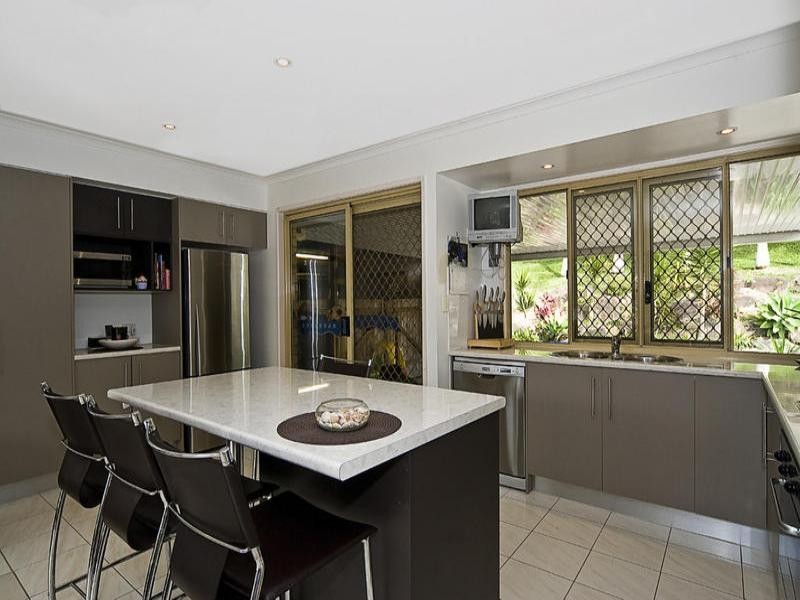 10 Heron Drive, Aroona QLD 4551