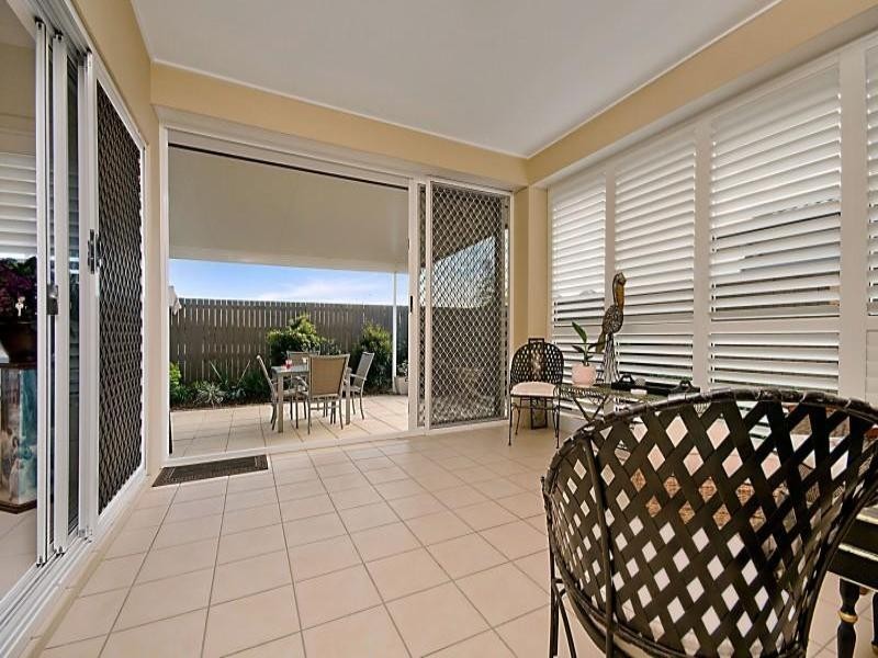 16 Pebbly Creek Crescent, Little Mountain QLD 4551