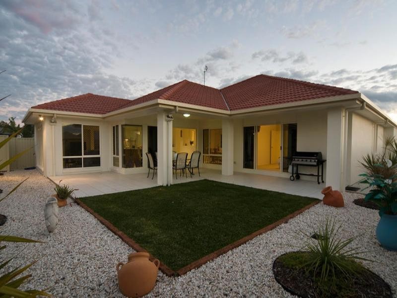 10 Ballinger Place, Pelican Waters QLD 4551