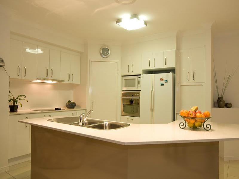 10 Ballinger Place, Pelican Waters QLD 4551