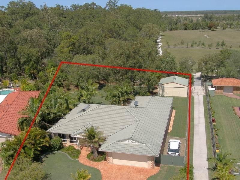 11 Phar Lap Court, Little Mountain QLD 4551