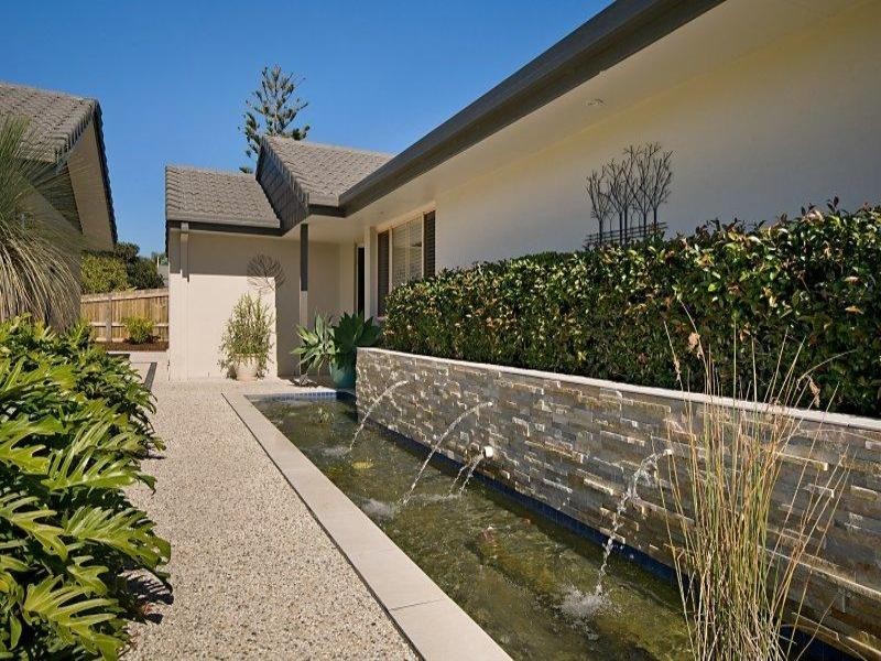 8 Homestead Drive, Little Mountain QLD 4551