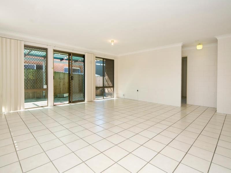 507 Nicklin Way, Wurtulla QLD 4575