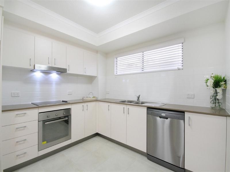 38 King Street, Kings Beach QLD 4551