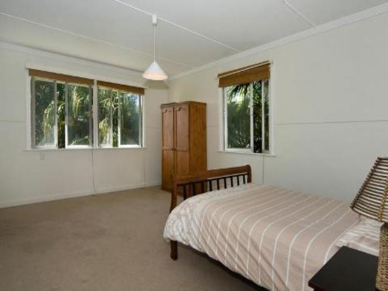 32 Grigor Street, Moffat Beach QLD 4551