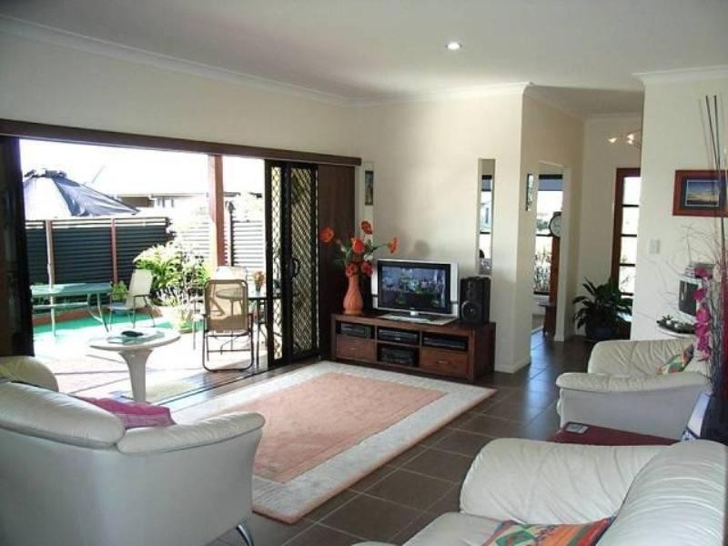 7 Northbrook Street, Caloundra QLD 4551