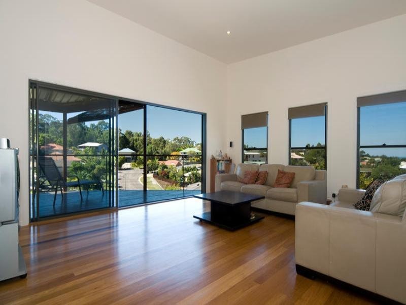 4 Mallee Close, Little Mountain QLD 4551