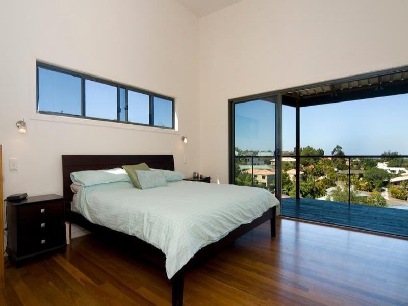 4 Mallee Close, Little Mountain QLD 4551