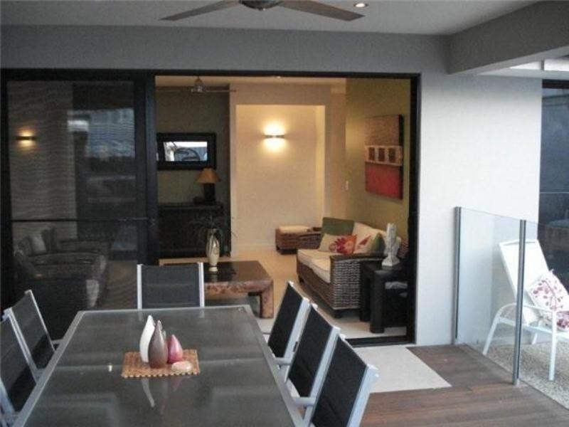 113 Grand Parade, Parrearra QLD 4575