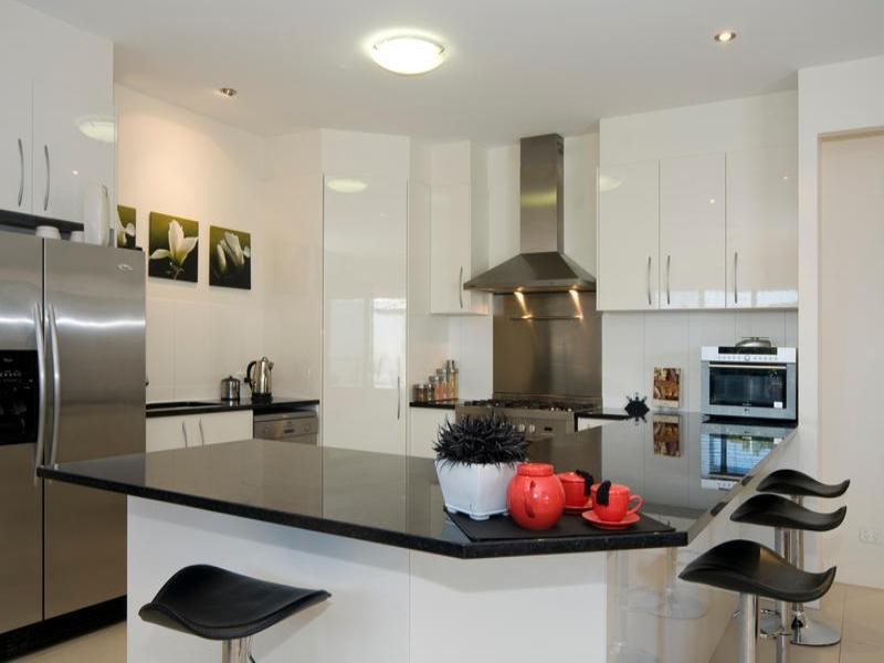 113 Grand Parade, Parrearra QLD 4575