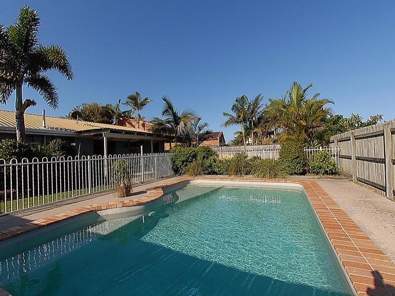 52 Moondara Drive, Wurtulla QLD 4575