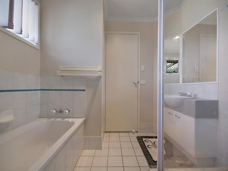 12/2A Aroona Park Villas, Albatross Avenue, Aroona QLD 4551