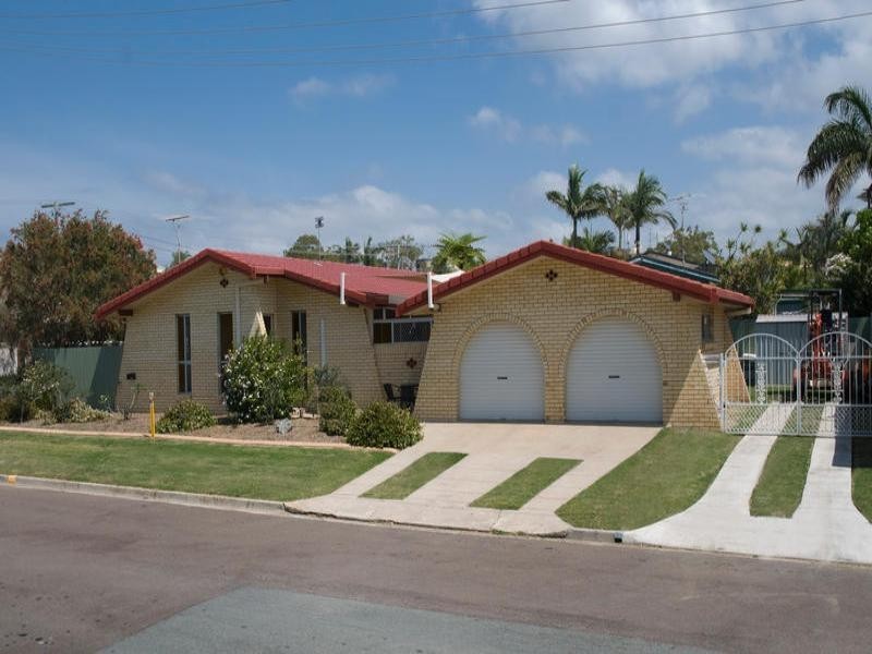 11 Browning Boulevard, Battery Hill QLD 4551