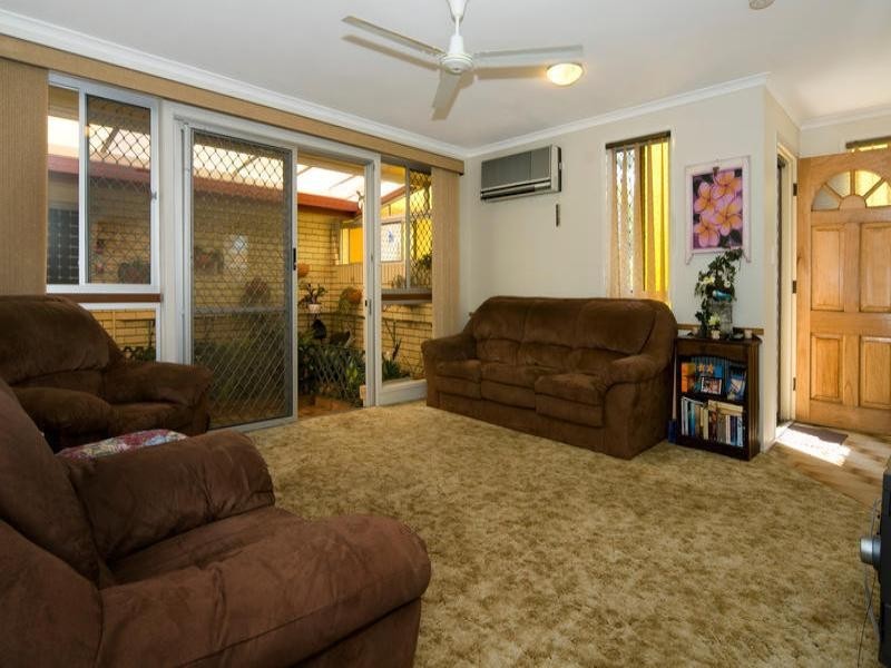 11 Browning Boulevard, Battery Hill QLD 4551