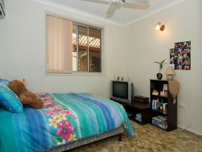 11 Browning Boulevard, Battery Hill QLD 4551