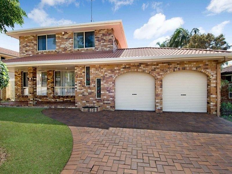 11 Fairlie Crescent, Moffat Beach QLD 4551