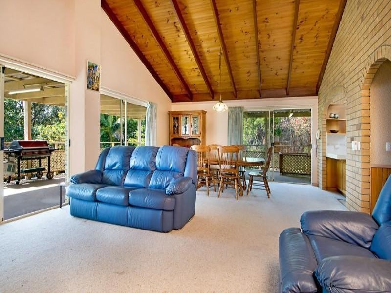 11 Fairlie Crescent, Moffat Beach QLD 4551