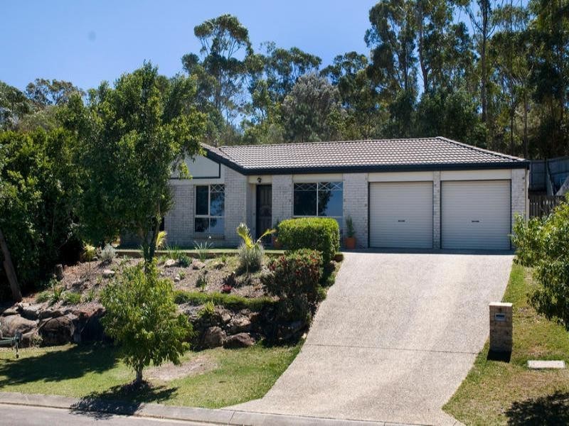 8 Mallee Close, Little Mountain QLD 4551