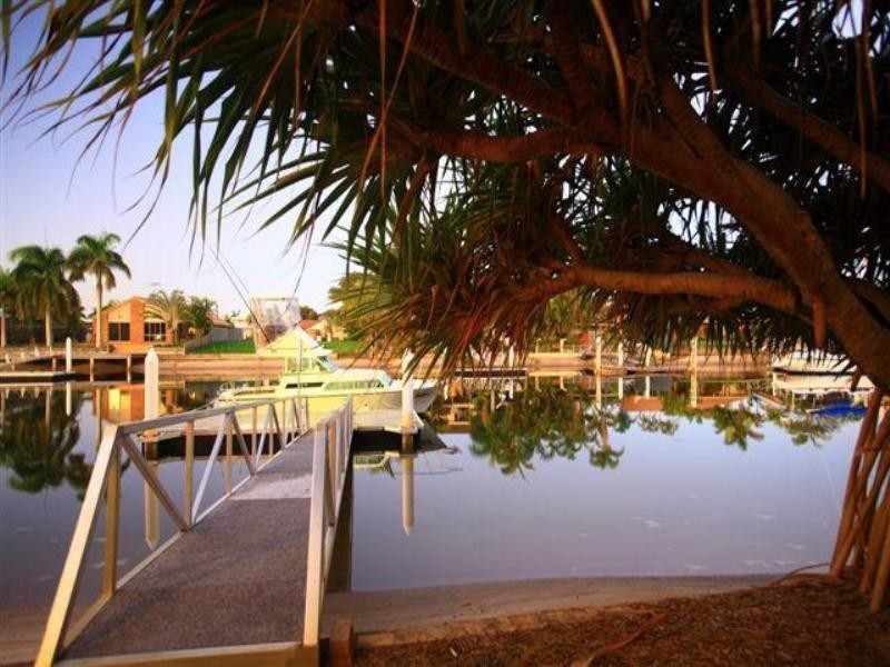 1 Waringa Court, Minyama QLD 4575