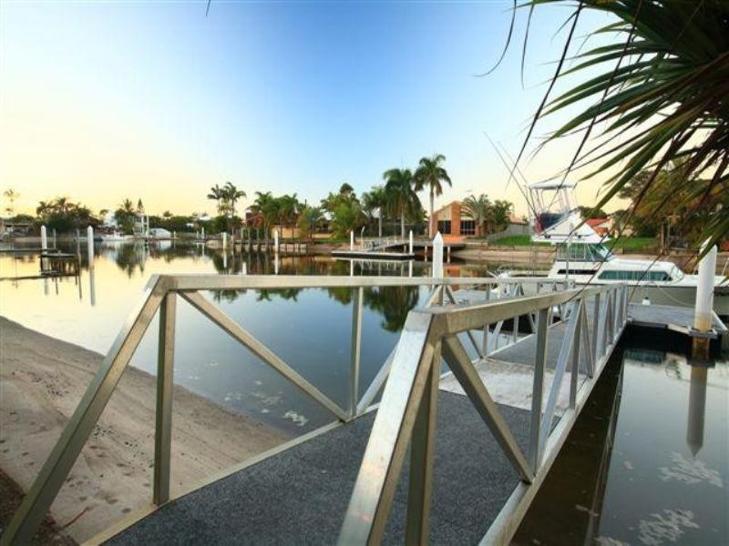 1 Waringa Court, Minyama QLD 4575