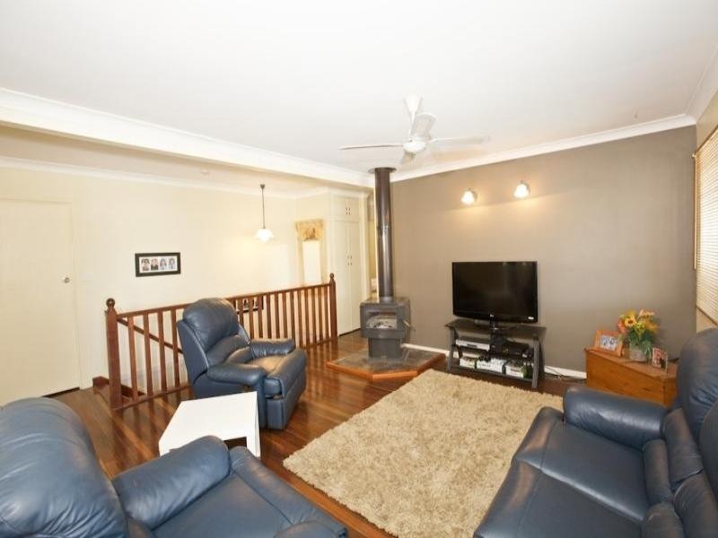 27 King Street, Shelly Beach QLD 4551