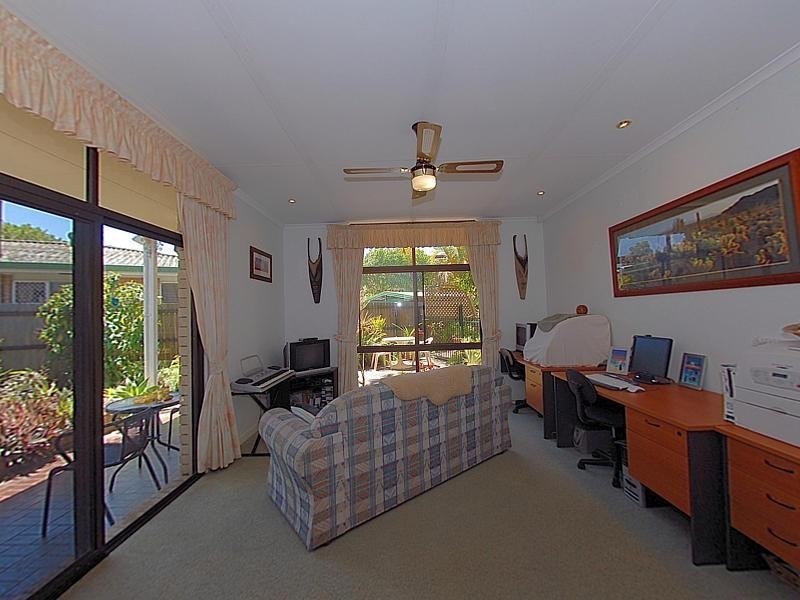 1 Kumala Street, Battery Hill QLD 4551