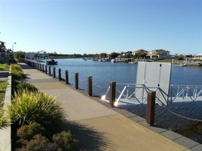 9 Capri Court, Parrearra QLD 4575