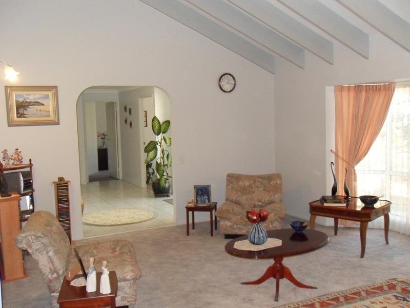 2 Ridgewood Road, Little Mountain QLD 4551