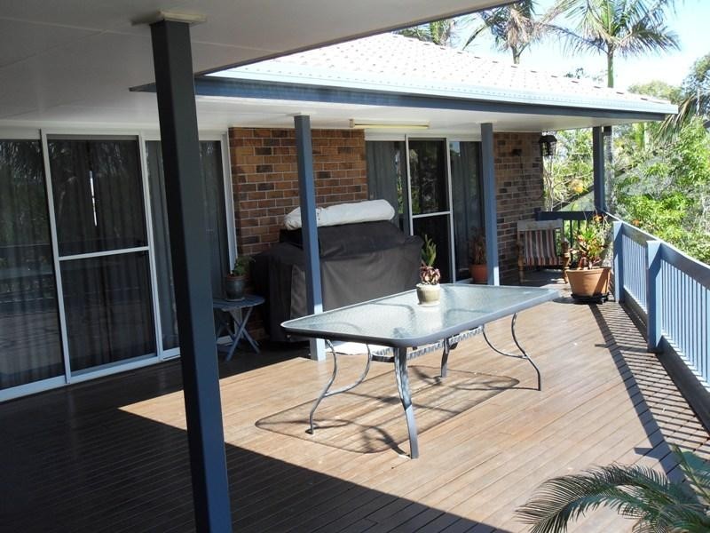 2 Ridgewood Road, Little Mountain QLD 4551