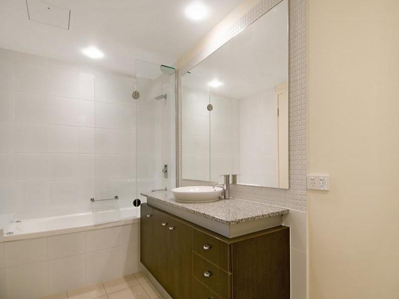 903/38 Crowne Plaza, Mahogany Drive, Pelican Waters QLD 4551