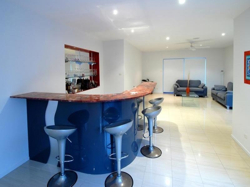 18 Ikara Street, Battery Hill QLD 4551