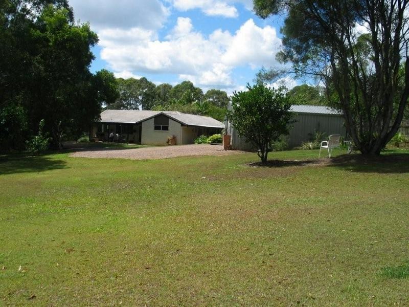 18 Julian Street, Peachester QLD 4519