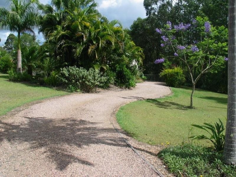 18 Julian Street, Peachester QLD 4519