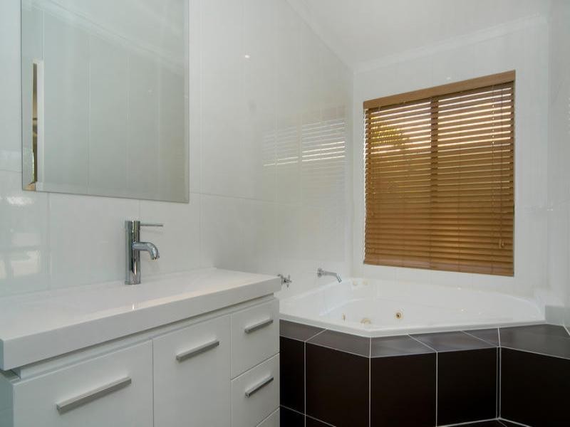 17 Fernleaf Court, Currimundi QLD 4551