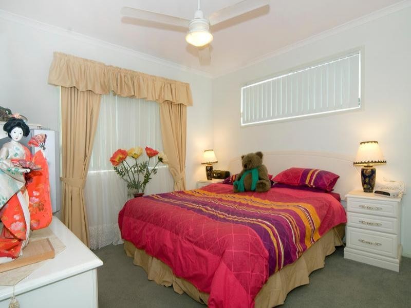 121/72 Little Mountain Home Park, Mark Road, Little Mountain QLD 4551