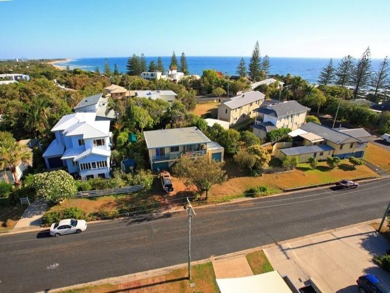 1 Cooroora Street, Dicky Beach QLD 4551