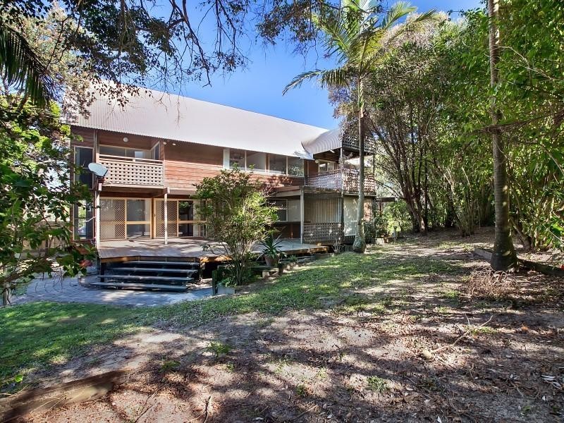 17 Ngungun Street, Dicky Beach QLD 4551