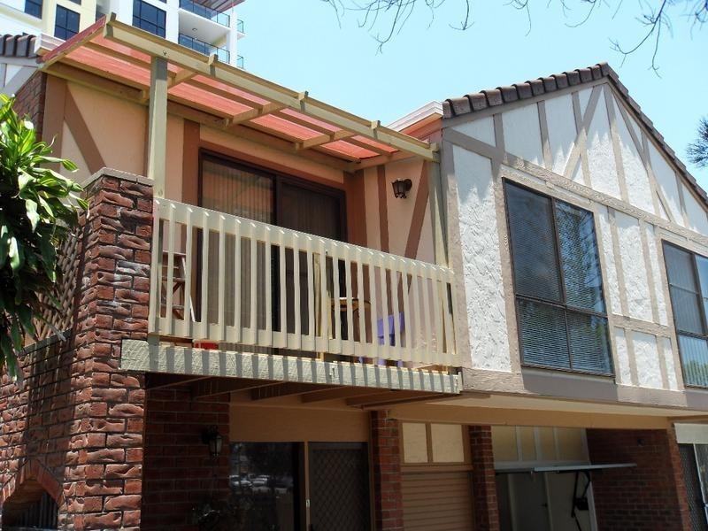 U1/71 Tudor Mews, Landsborough Parade, Golden Beach QLD 4551