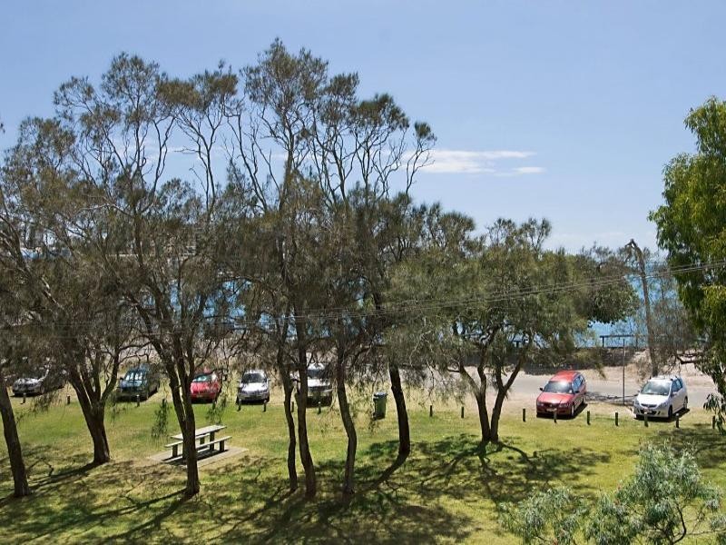 Unit 5 Barren Joey, 17 Landsborough Parade, Golden Beach QLD 4551